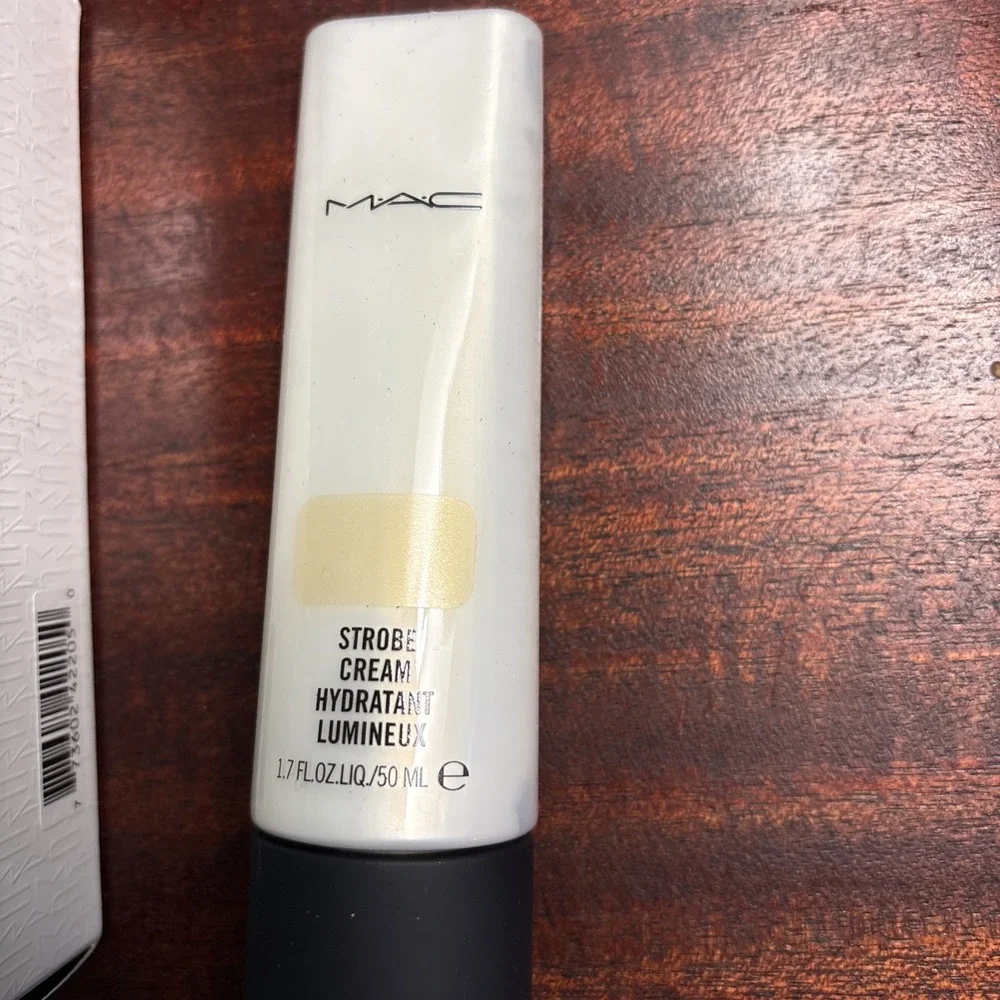 MAC‎ Strobe Cream Hydratant Lumineux Goldlite 1.7oz 50ml Radiant Moisturizer NIB